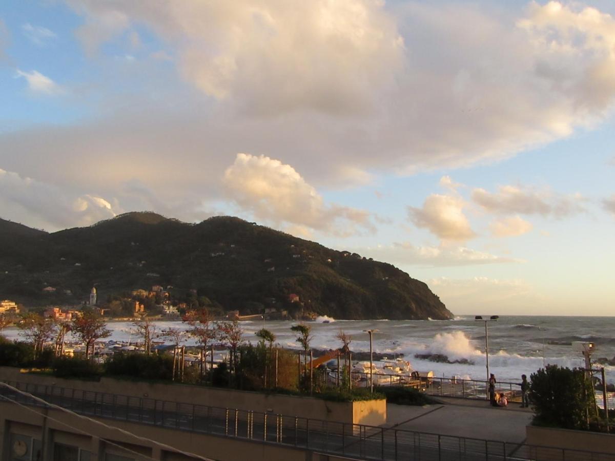 Casa Per Ferie Villa Rossana เลวานโต ภายนอก รูปภาพ